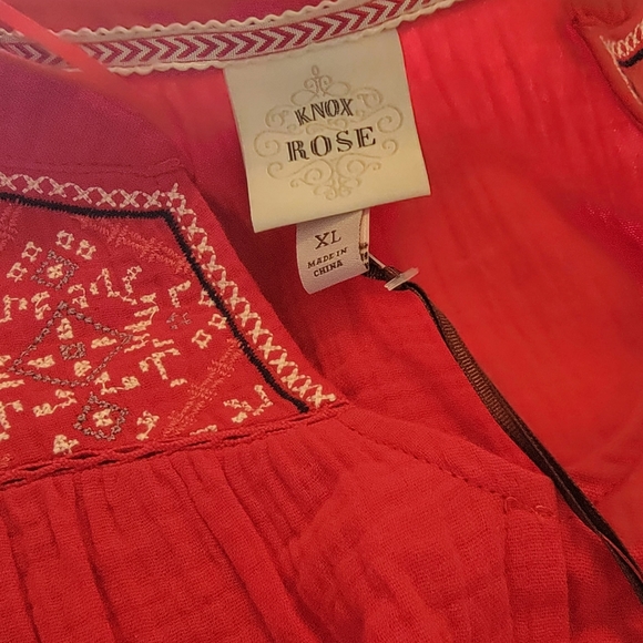 Beautiful Brand New Knox Rose Red Sleeveless Top. Size XL. NWT. - Picture 6 of 13